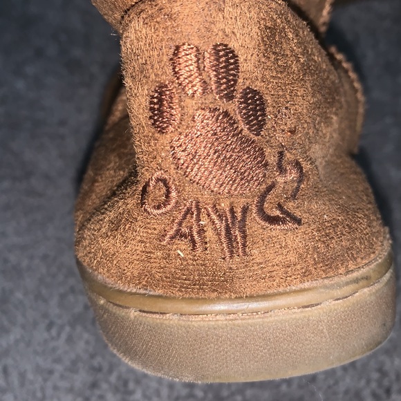 brown boots - Picture 4 of 12